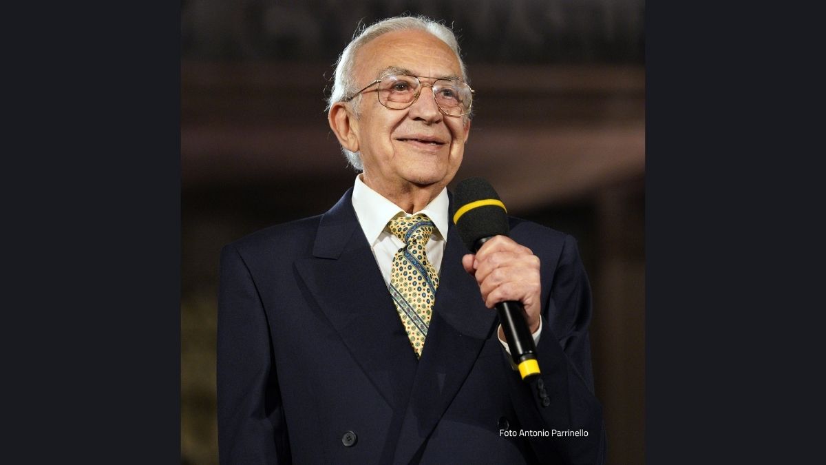 foto di Tuccio Musumeci premiato alla Candelora d’Oro 2025